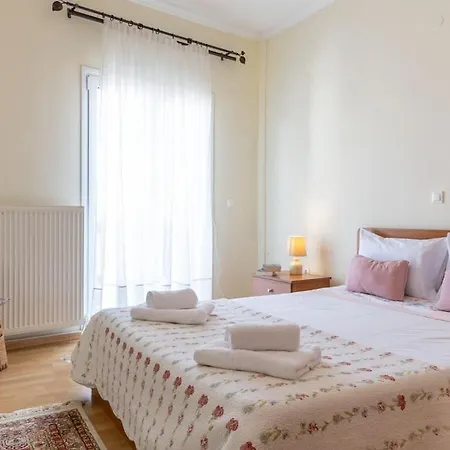 Olympus Apartment *